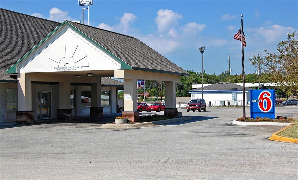 Days Inn By Wyndham Indianapolis South エクステリア 写真