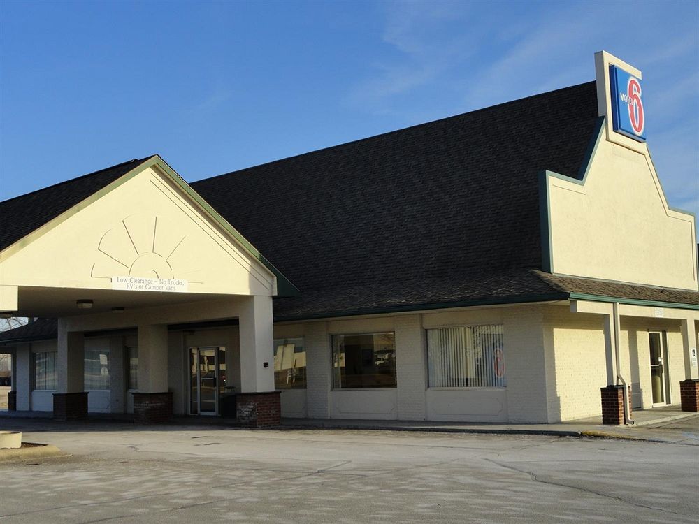 Days Inn By Wyndham Indianapolis South エクステリア 写真